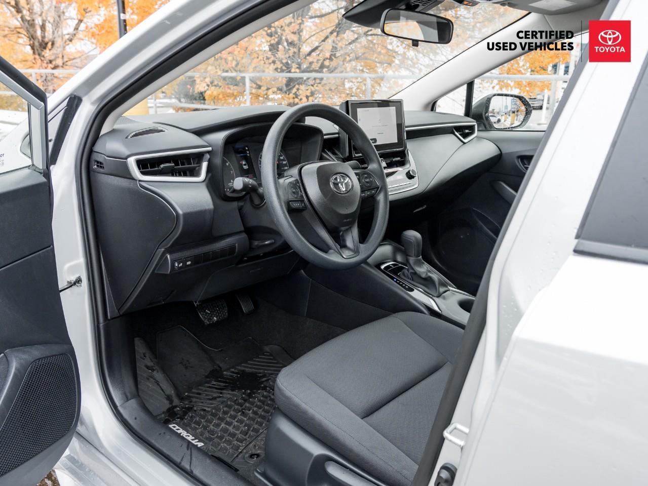 2025 Toyota Corolla L 4dr Sedan Photo