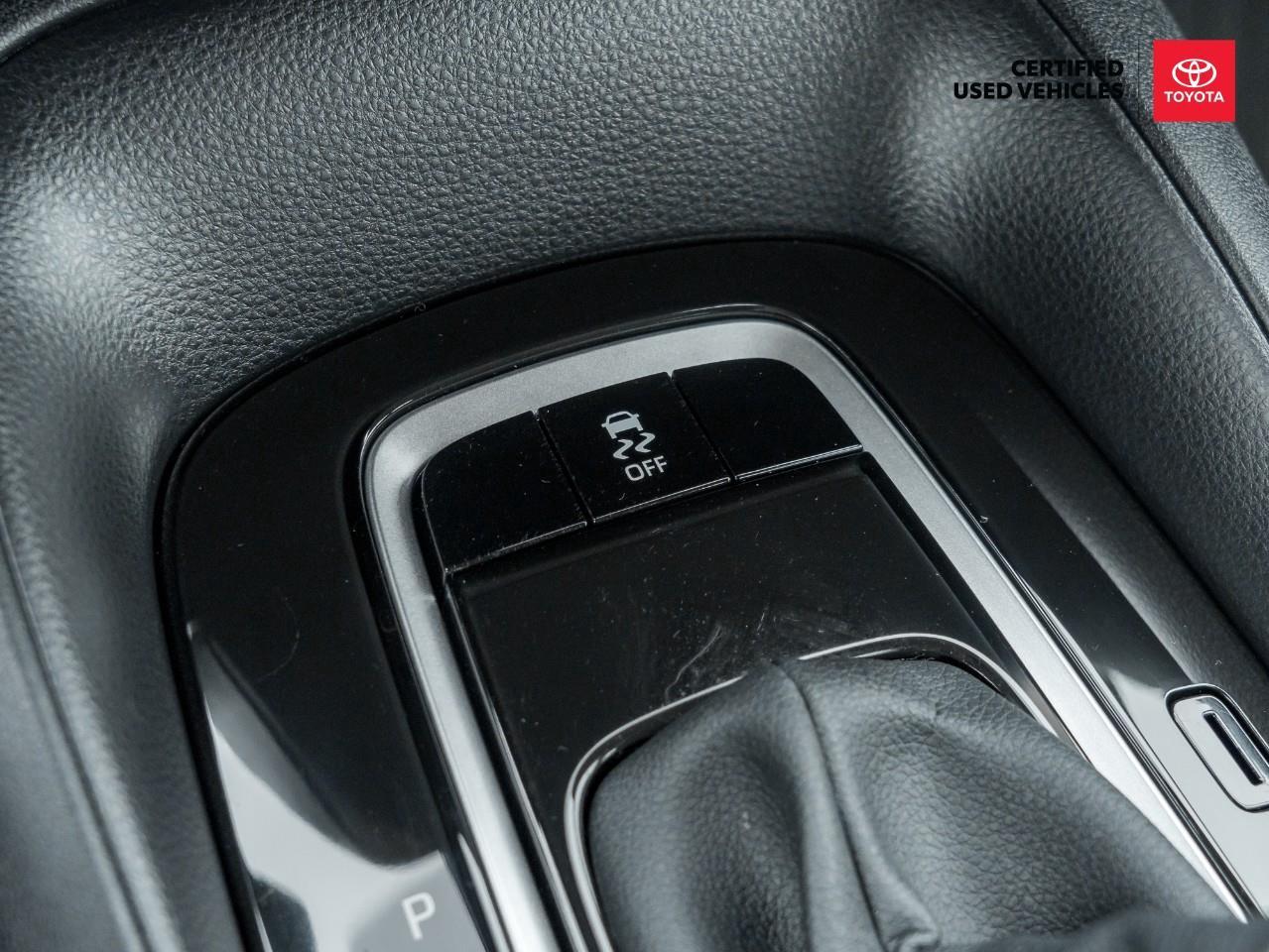 2025 Toyota Corolla L 4dr Sedan Photo