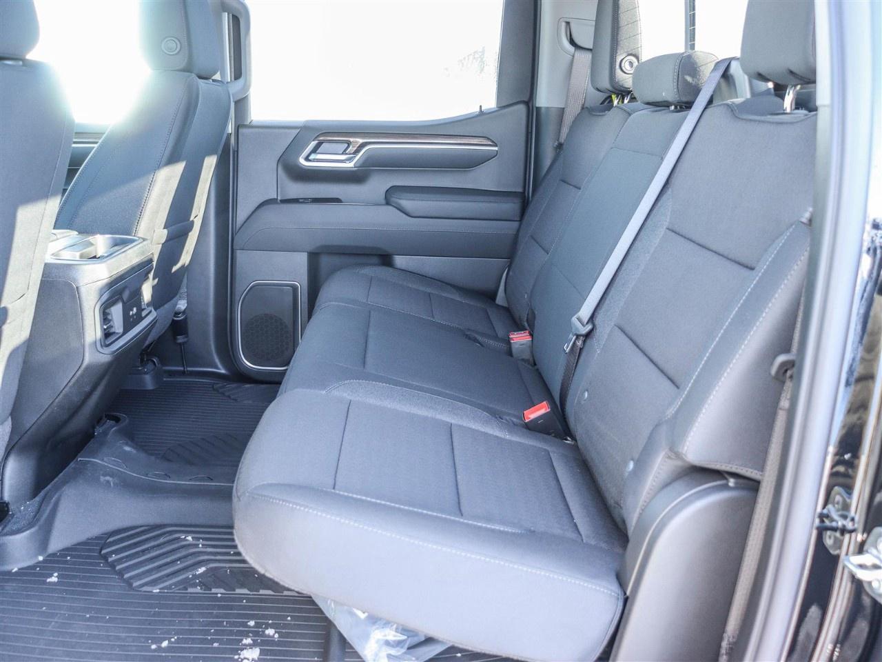 2026 Chevrolet Silverado 1500 Crew Cab Short Box 4-Wheel Drive RST Photo