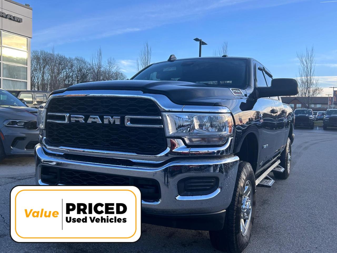 2022 RAM 2500 One Owner No Accidents   Hard Tonneau   LVL 1 EQ Photo