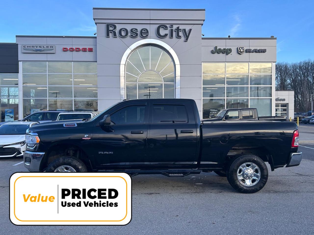 2022 RAM 2500 One Owner No Accidents   Hard Tonneau   LVL 1 EQ Photo