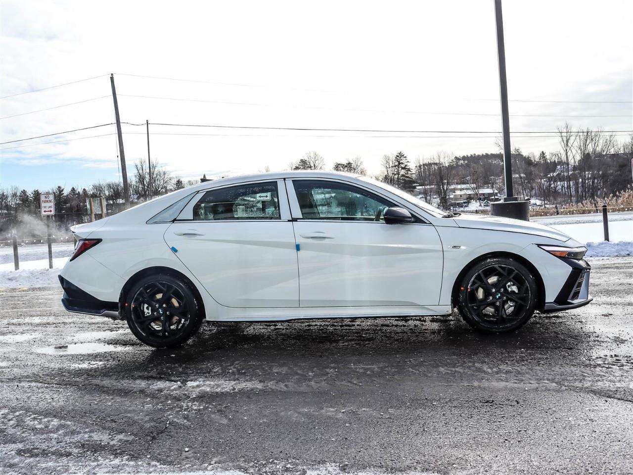 2025 Hyundai Elantra N Line Ultimate 4dr Sedan Photo2