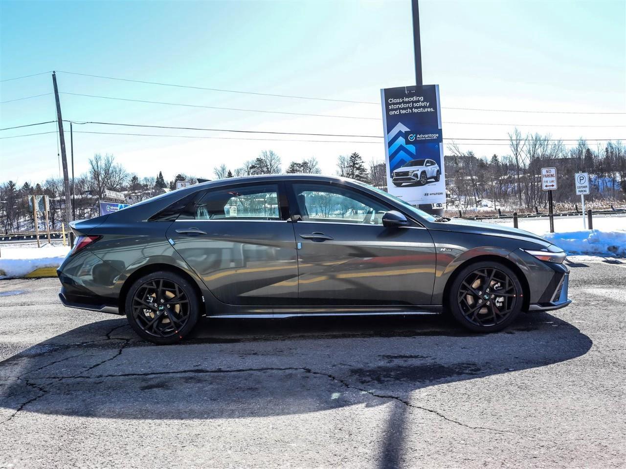 2025 Hyundai Elantra N Line Ultimate 4dr Sedan Photo2