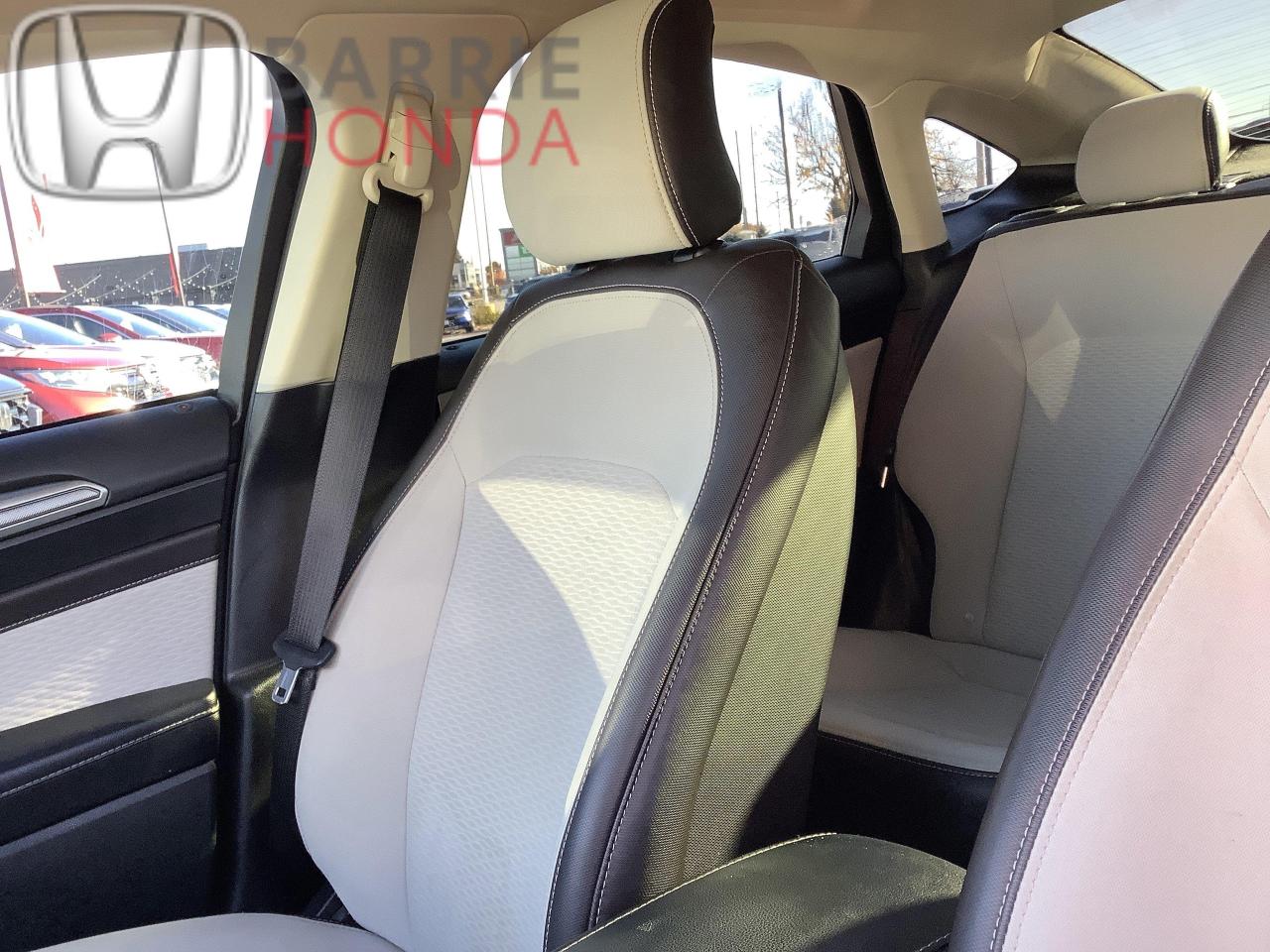 2019 Ford Fusion SE 4dr Front-wheel Drive Sedan Photo3