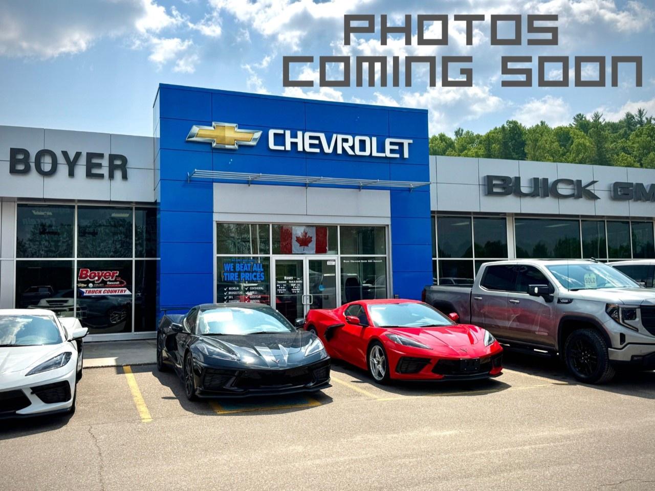 2026 Chevrolet SILVERADO 2500HD 4WD Crew Cab Standard Box Custom Photo0