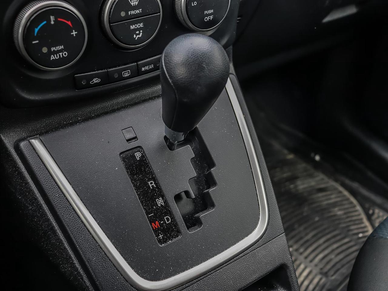 2017 Mazda MAZDA5 AUTO 6 PASSENGERS 1 OWNER CLEAN CARFAX Photo