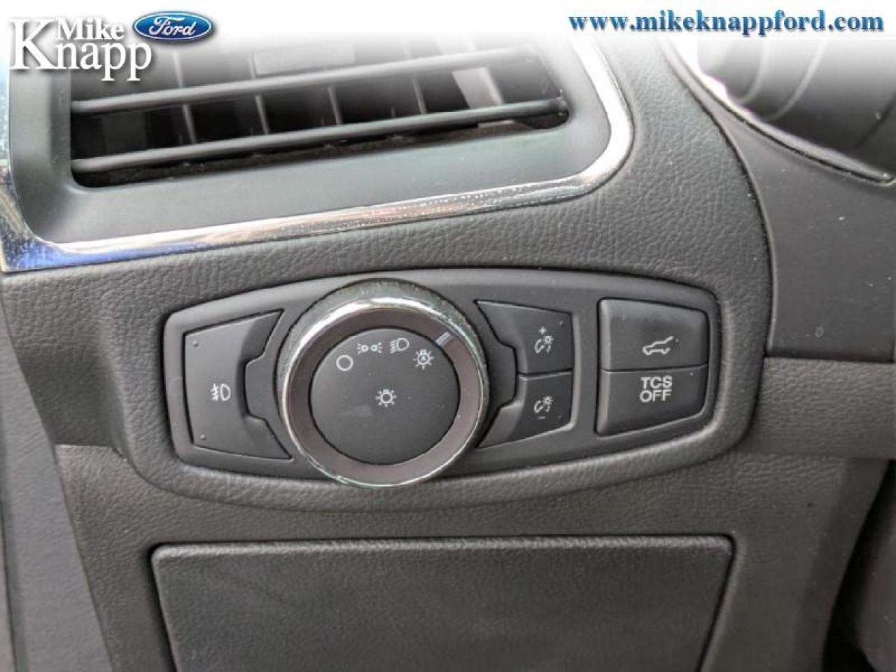 2019 Ford Edge Titanium AWD Photo