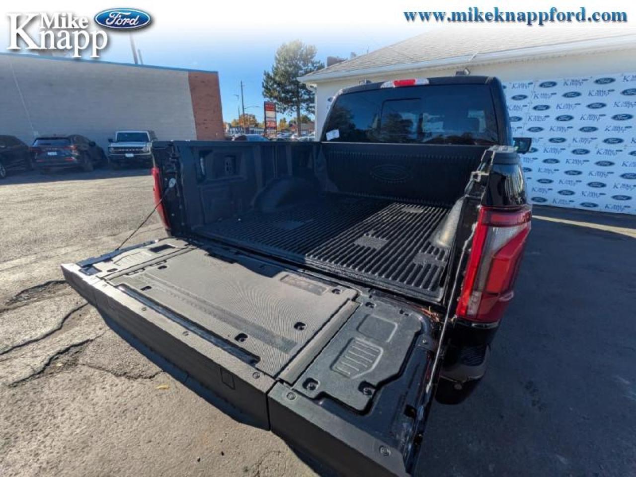 2025 Ford F-150 Lariat Photo