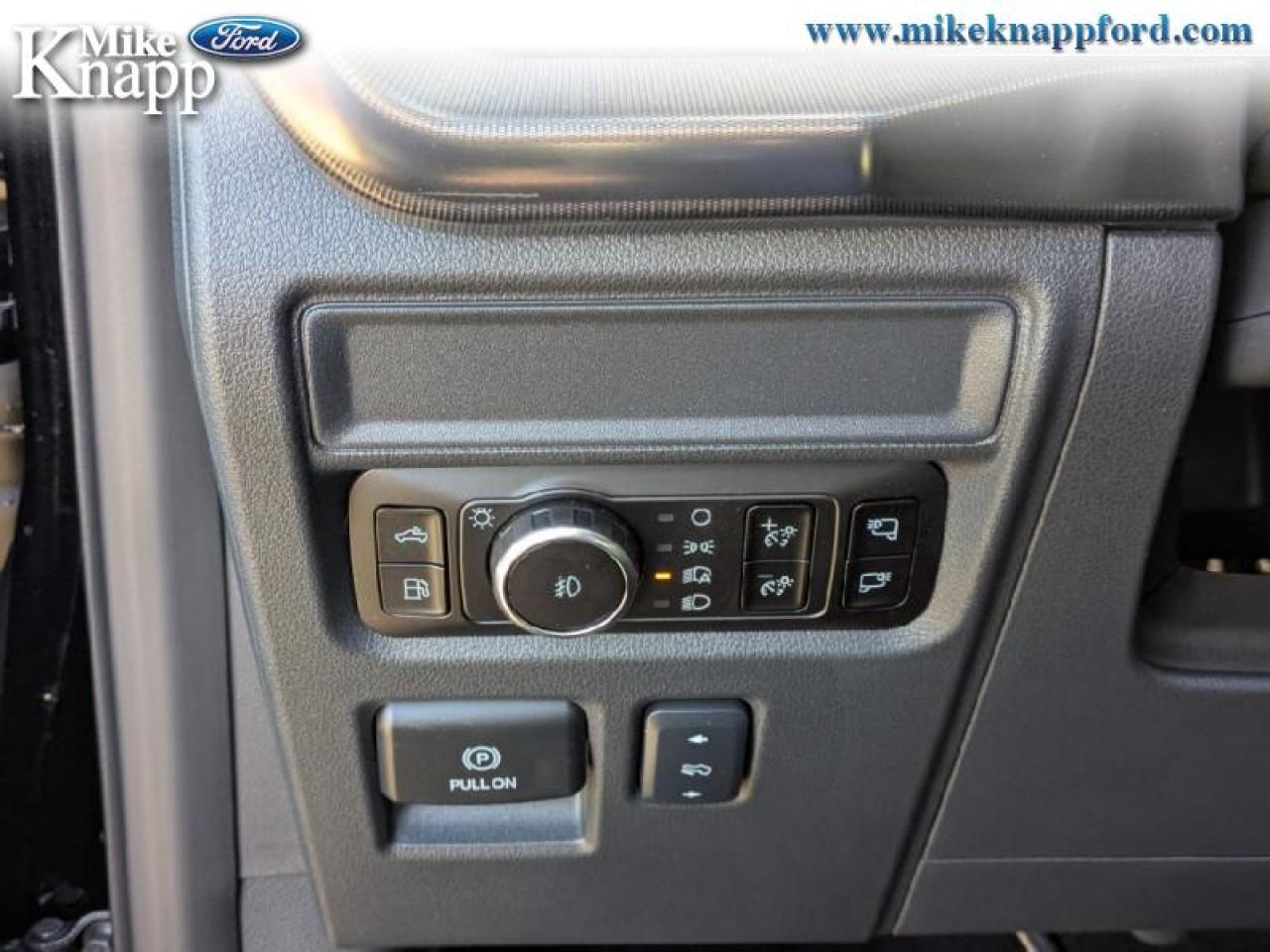 2025 Ford F-150 Lariat Photo