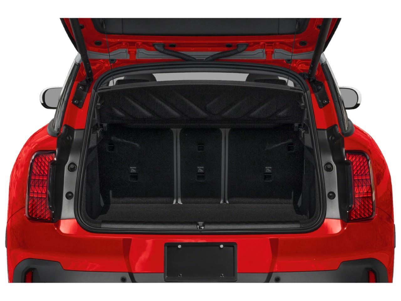 2025 MINI SE Countryman Base 4dr All-Wheel Drive ALL4 Sport Utility Photo