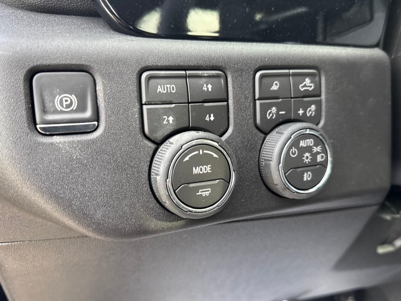 2026 Chevrolet Silverado 1500 Crew Cab Short Box 4-Wheel Drive RST Photo