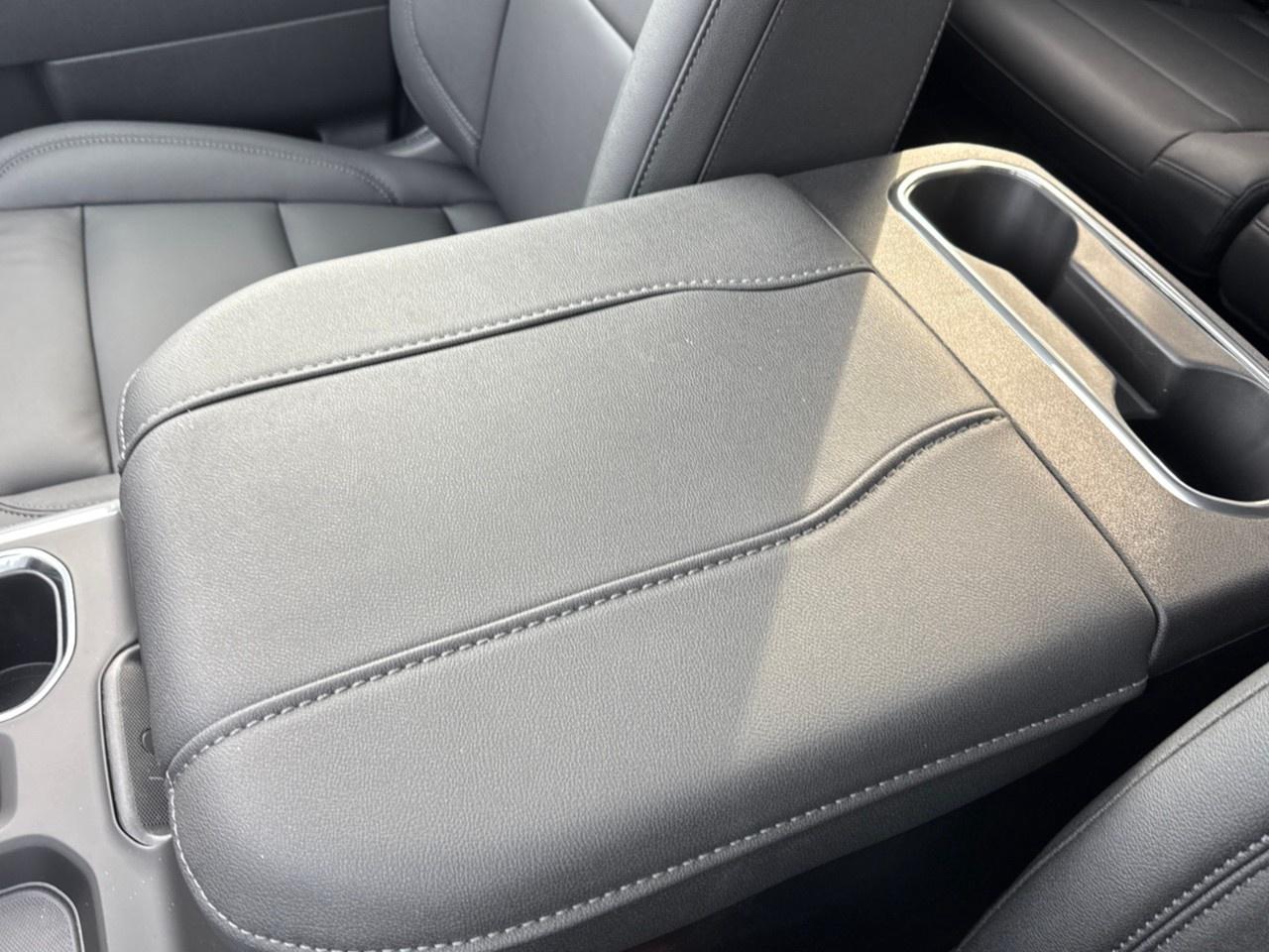 2026 Chevrolet Silverado 1500 Crew Cab Short Box 4-Wheel Drive RST Photo