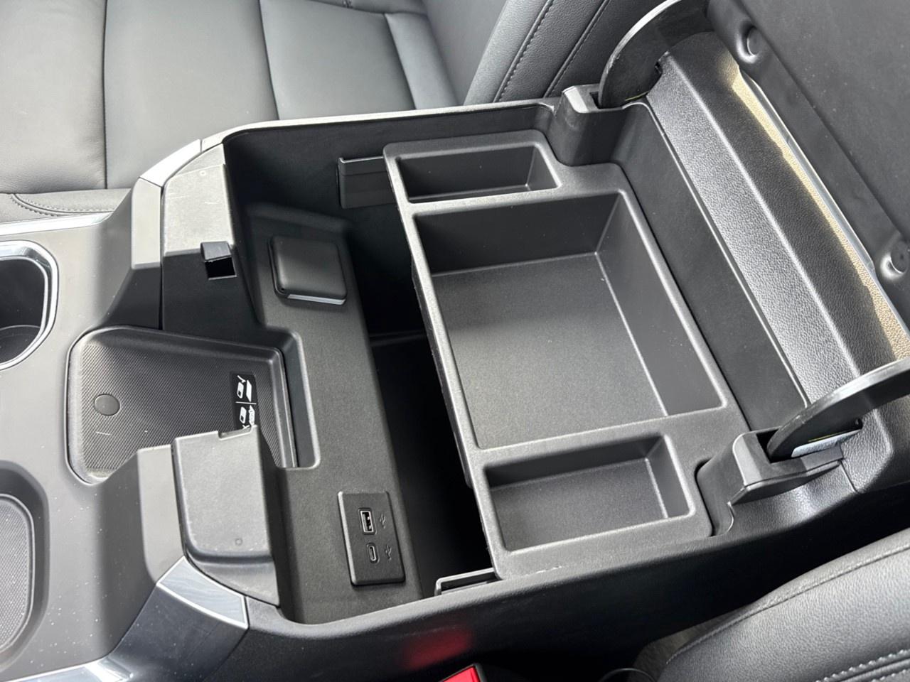 2026 Chevrolet Silverado 1500 Crew Cab Short Box 4-Wheel Drive RST Photo