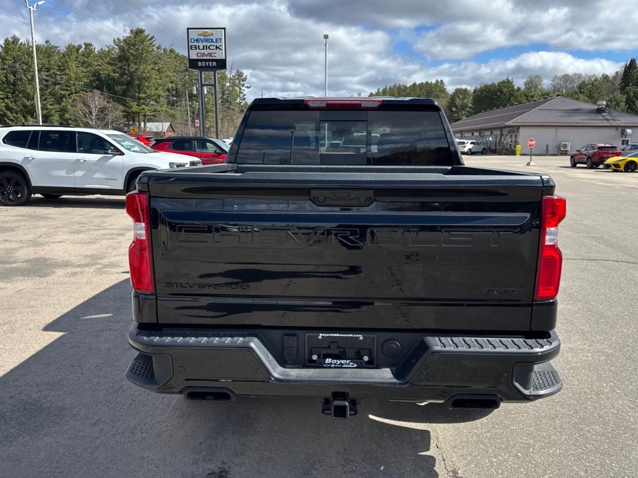 2026 Chevrolet Silverado 1500 Crew Cab Short Box 4-Wheel Drive RST Photo