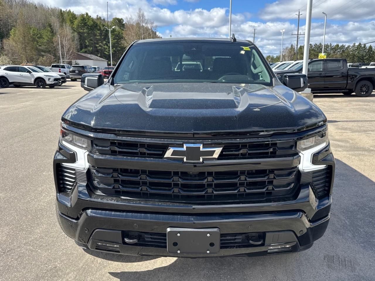 2026 Chevrolet Silverado 1500 Crew Cab Short Box 4-Wheel Drive RST Photo