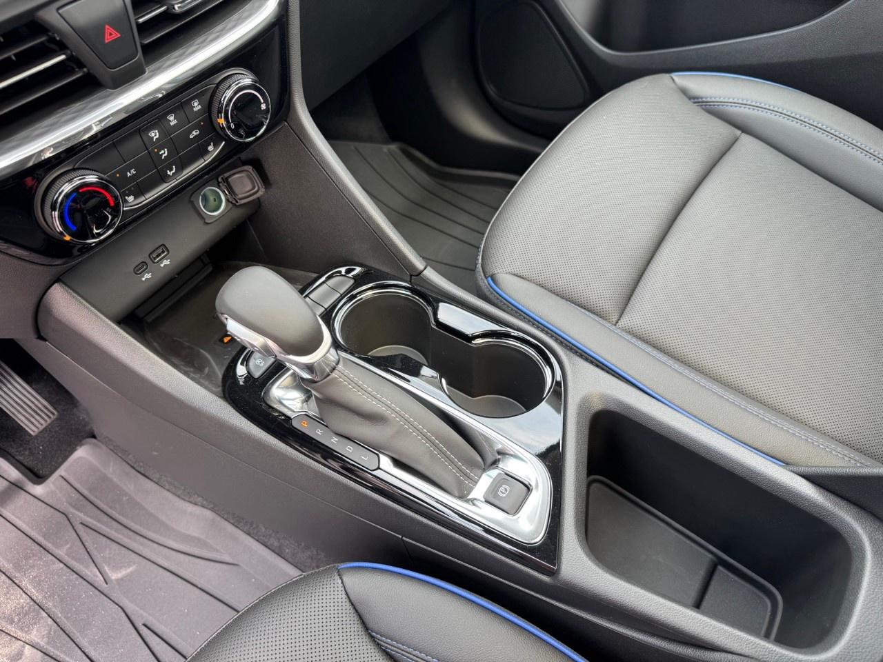 2026 Buick Encore GX Sport Touring AWD Photo