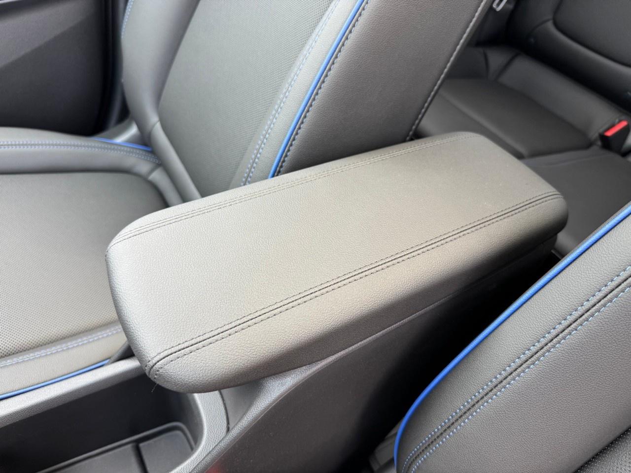 2026 Buick Encore GX Sport Touring AWD Photo