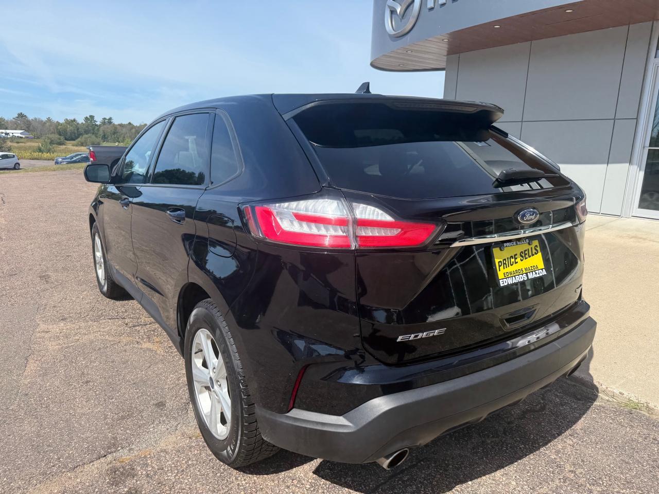 2020 Ford Edge SE 4dr All-Wheel Drive Photo