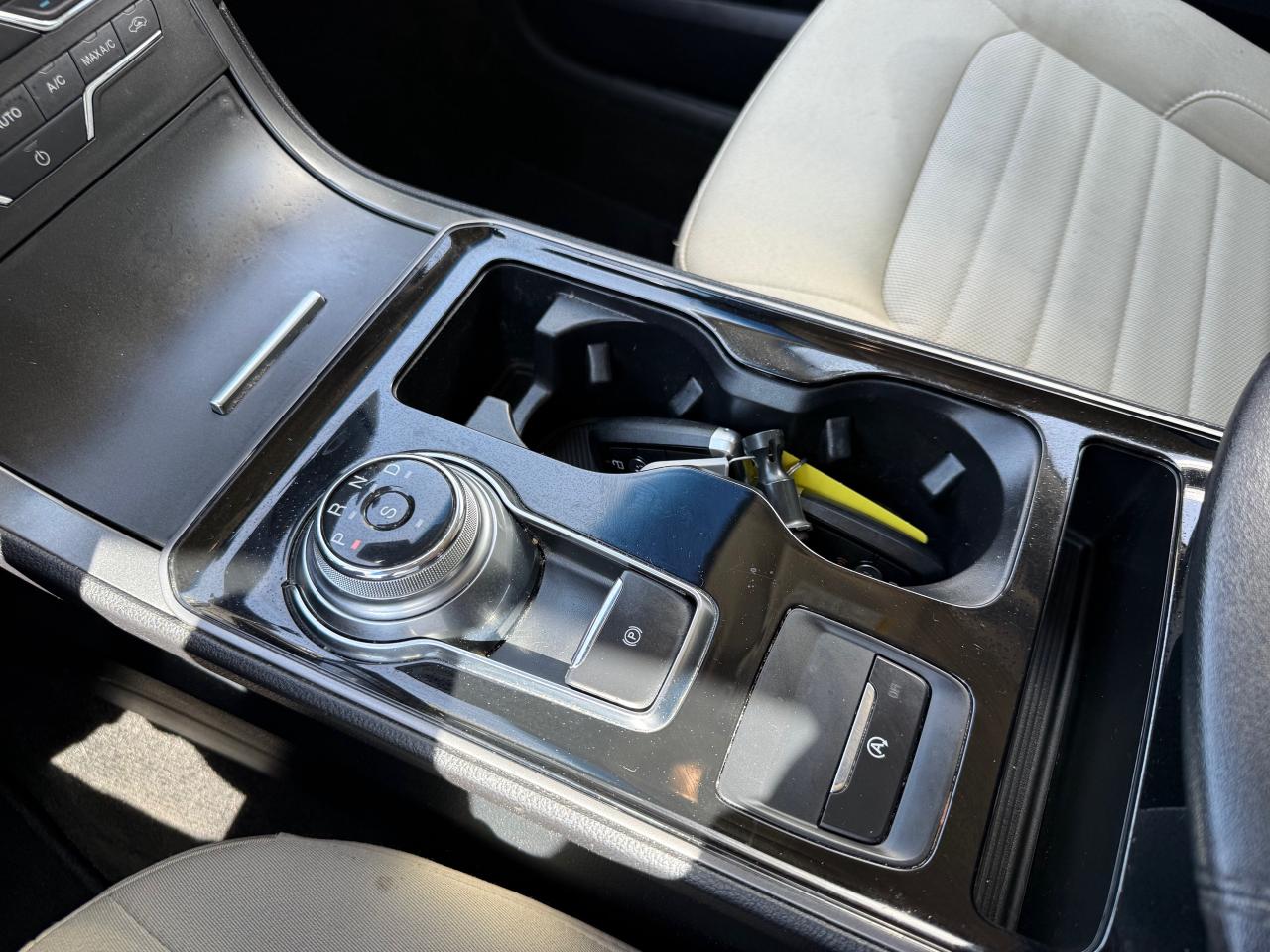 2020 Ford Edge SE 4dr All-Wheel Drive Photo