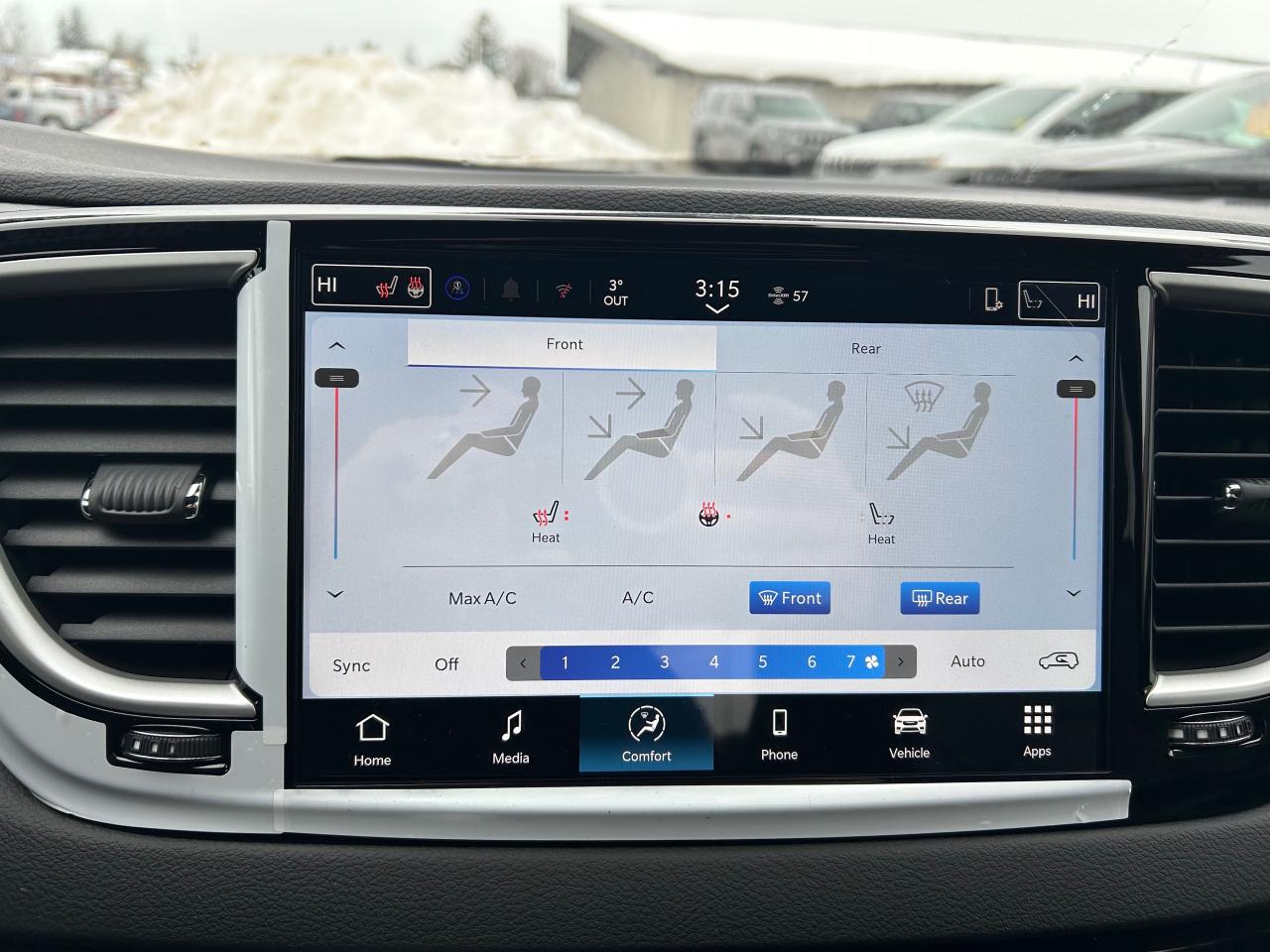 2026 Chrysler Grand Caravan SXT Front-Wheel Drive Passenger Van Photo