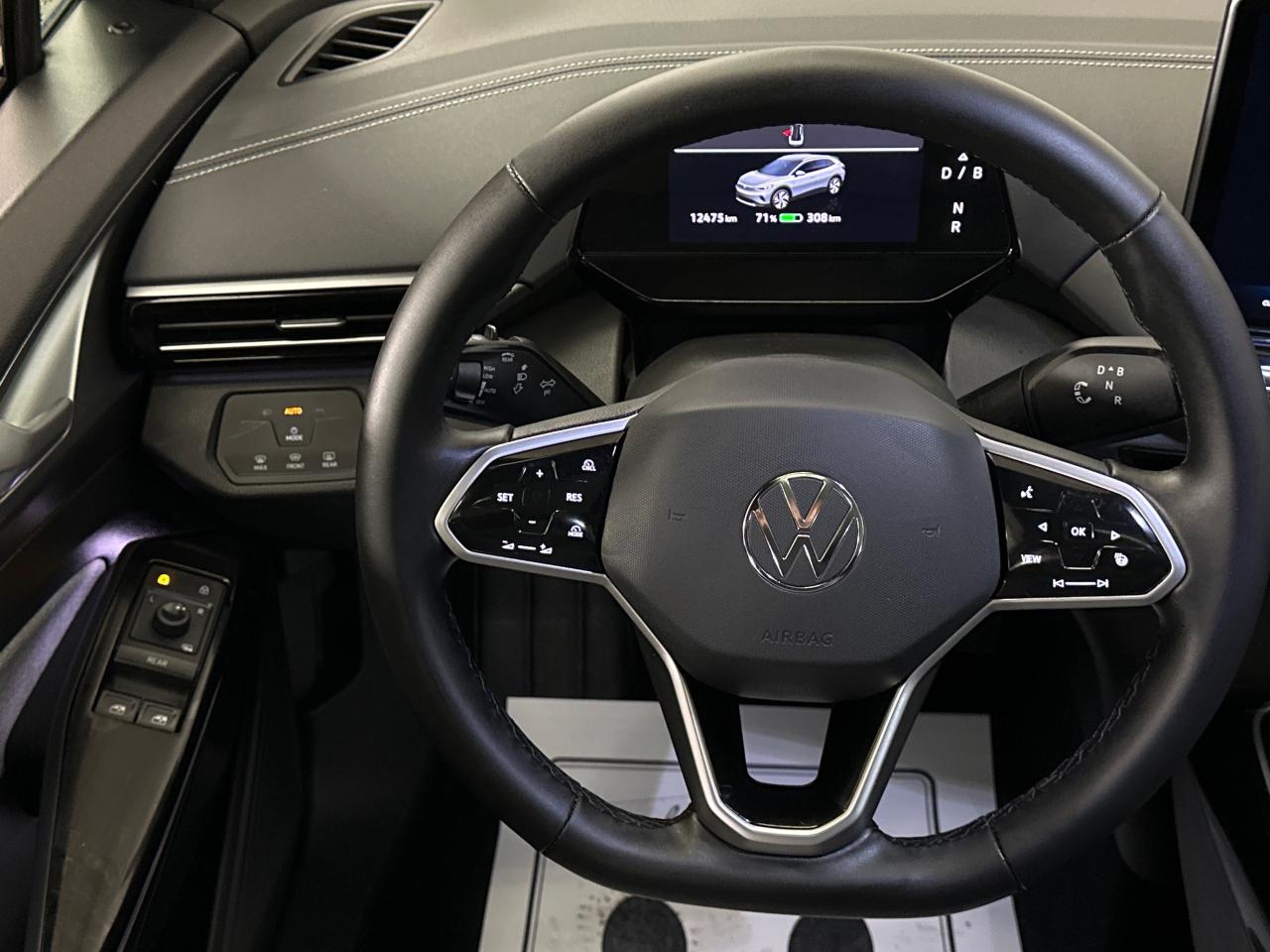 2024 Volkswagen ID.4 Pro 4dr All-Wheel Drive Photo