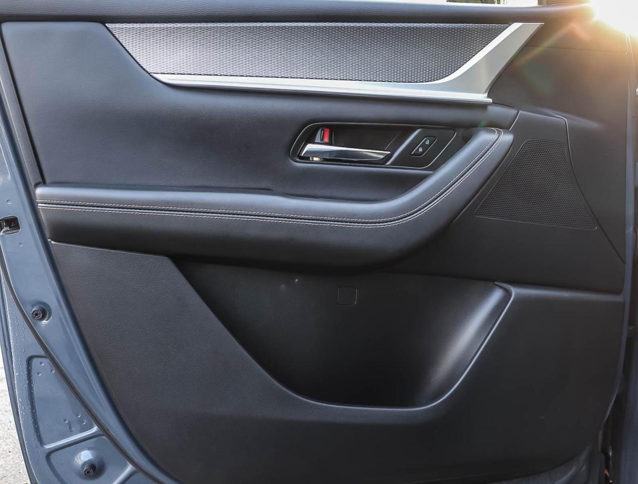 2025 Mazda CX-70 MHEV GT 4dr i-ACTIV All-Wheel Drive Sport Utility Photo