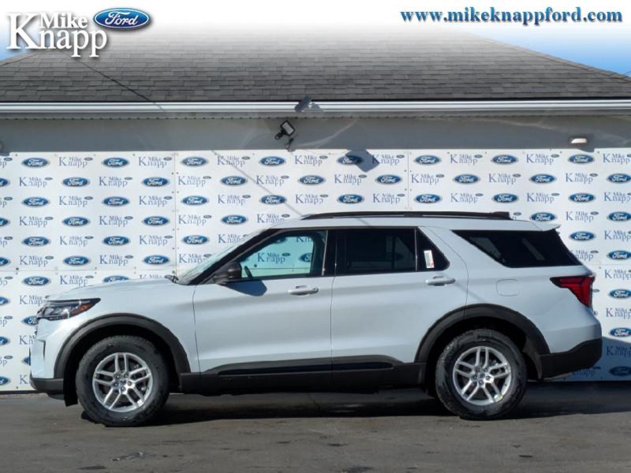 2026 Ford Explorer Active Photo