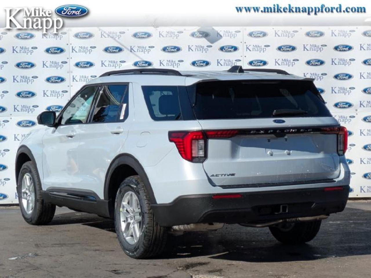 2026 Ford Explorer Active Photo