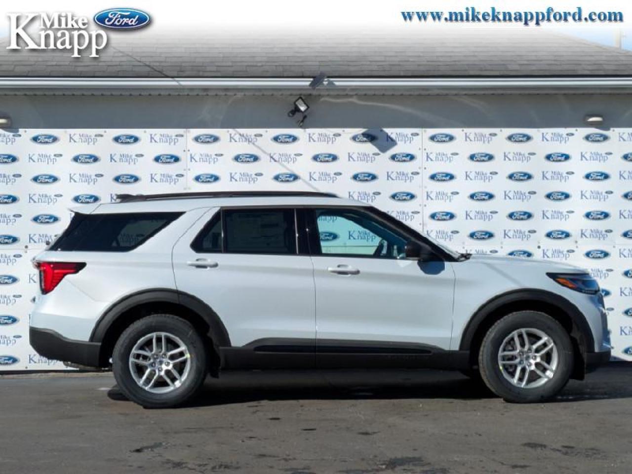 2026 Ford Explorer Active Photo