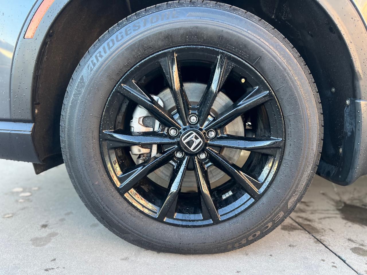 2024 Honda CR-V Hybrid EX-L 4dr All-Wheel Drive Photo