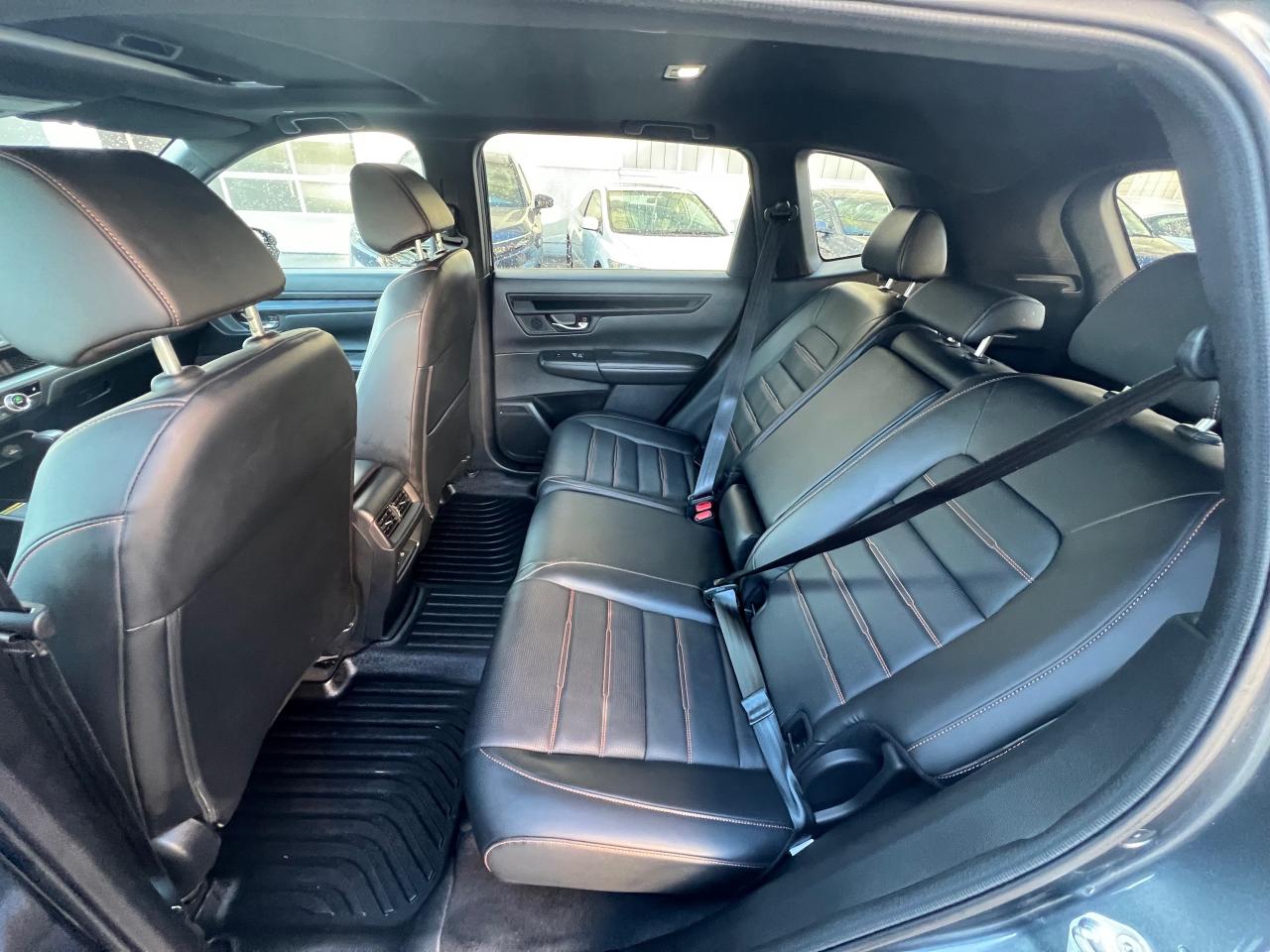 2024 Honda CR-V Hybrid EX-L 4dr All-Wheel Drive Photo