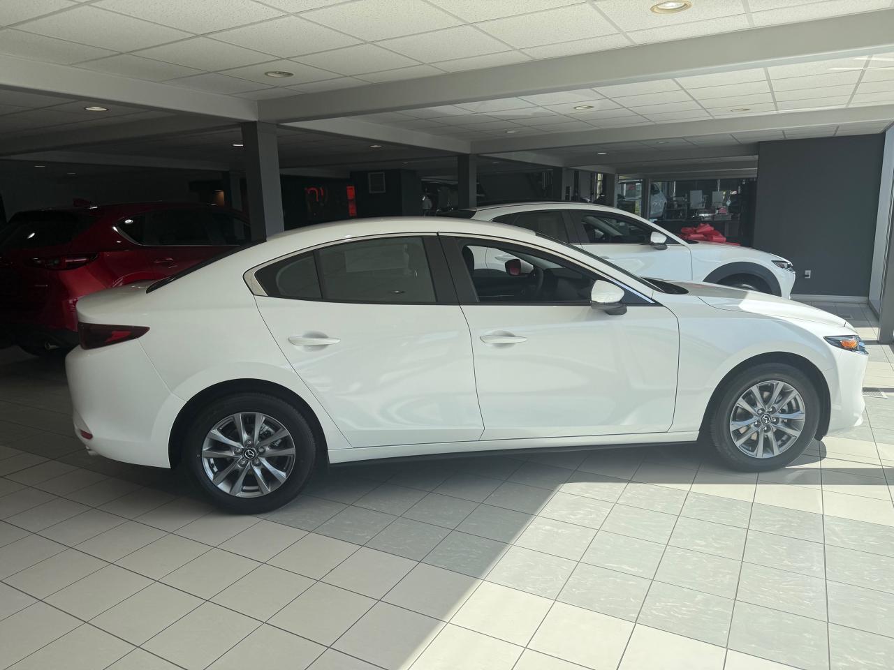 2025 Mazda 3 GS (A6) 4dr Front-Wheel Drive Sedan Photo