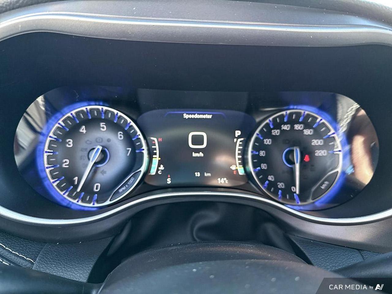 2026 Chrysler Pacifica Select All-Wheel Drive Passenger Van Photo