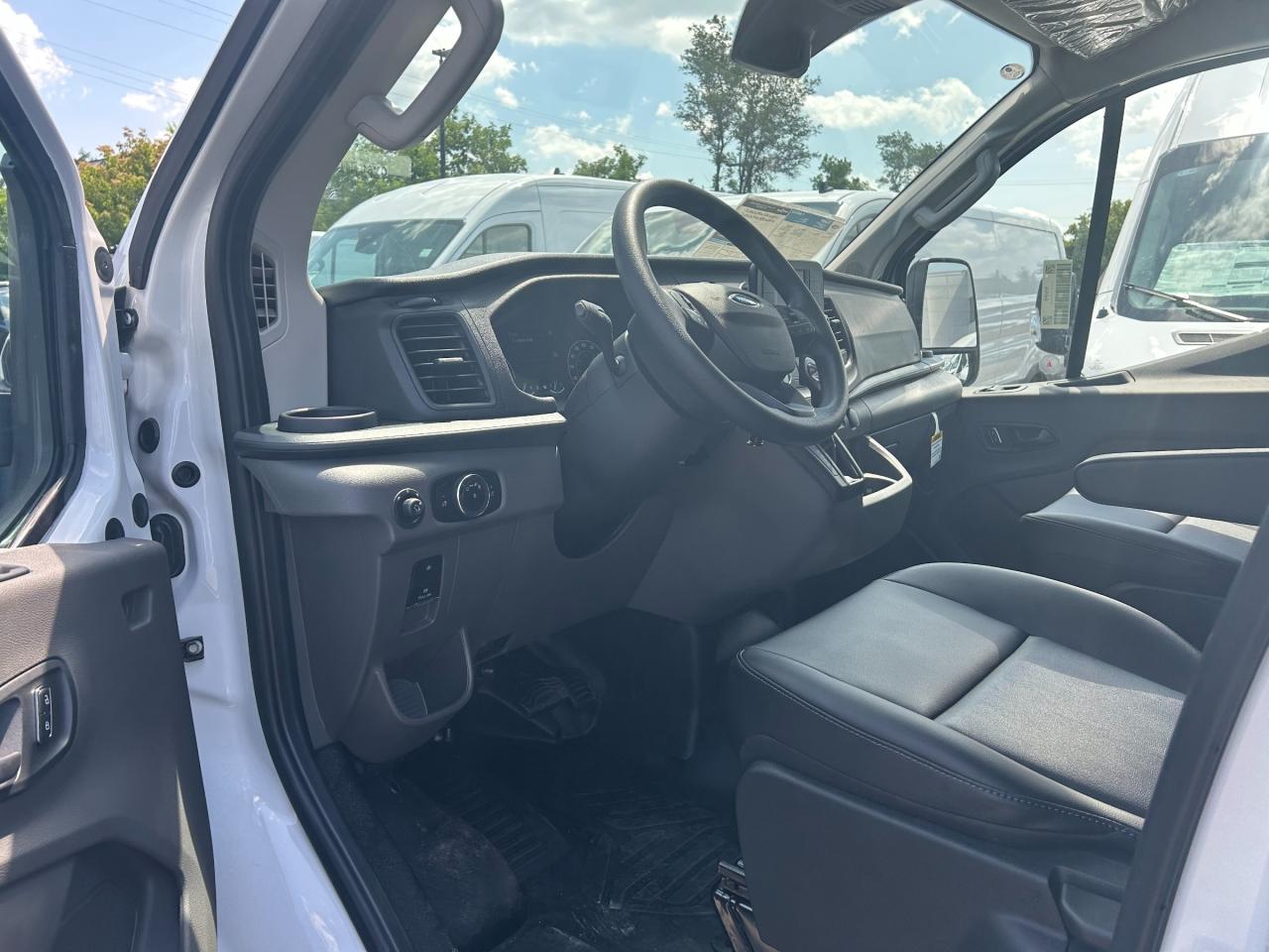 2025 Ford Transit-150 Cargo Base Rear-Wheel Drive Low Roof Van 148 in. WB Photo