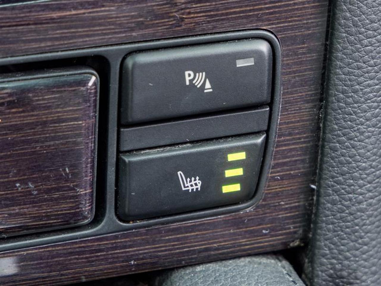 2009 BMW 528 i 4dr Rear-wheel Drive Sedan Photo