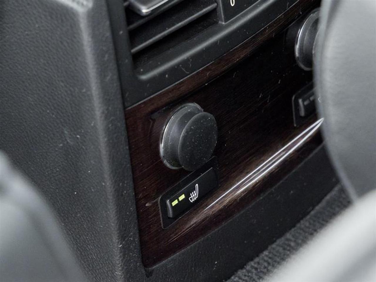 2009 BMW 528 i 4dr Rear-wheel Drive Sedan Photo