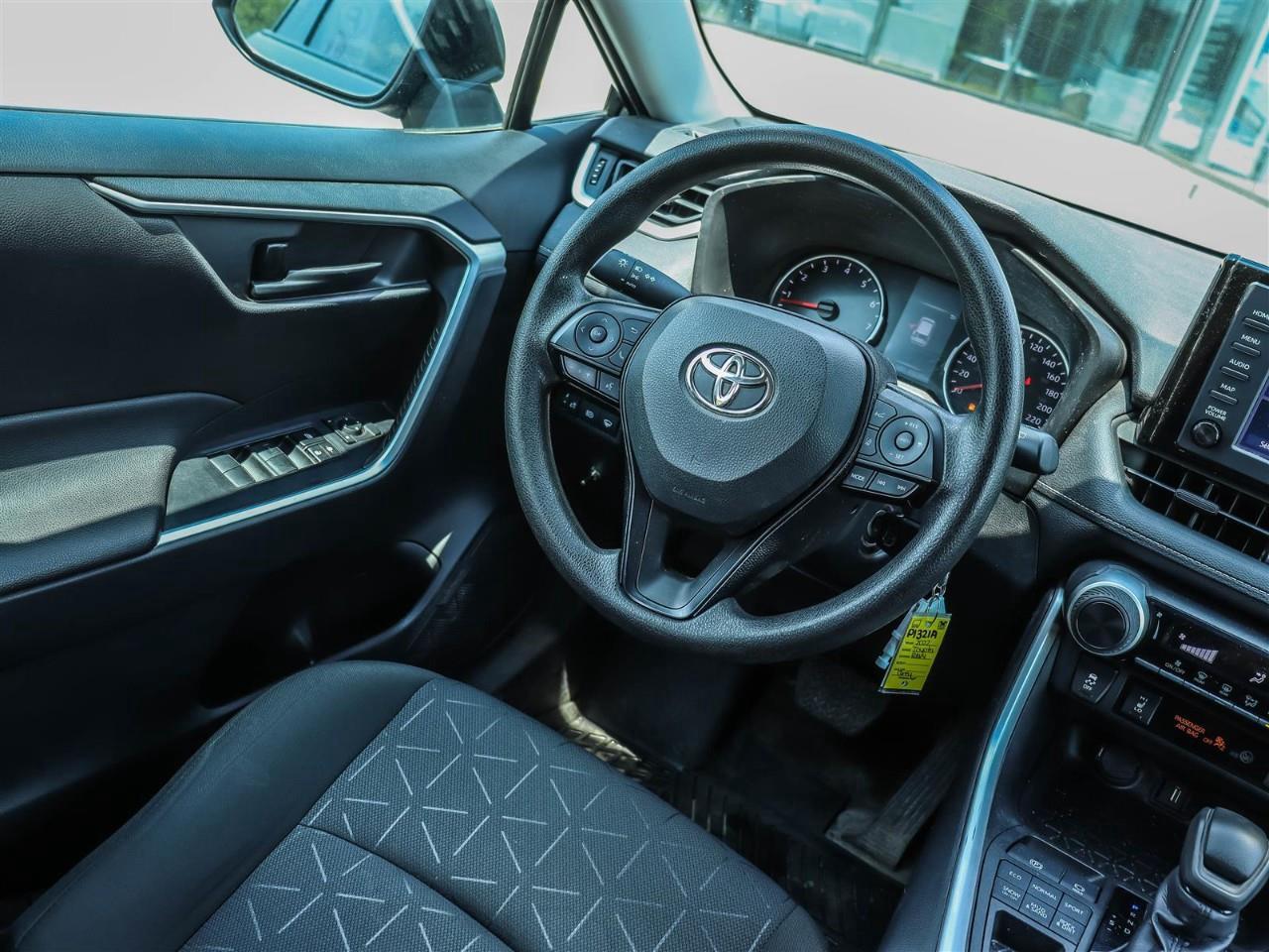 2022 Toyota RAV4 LE 4dr All-wheel Drive Photo