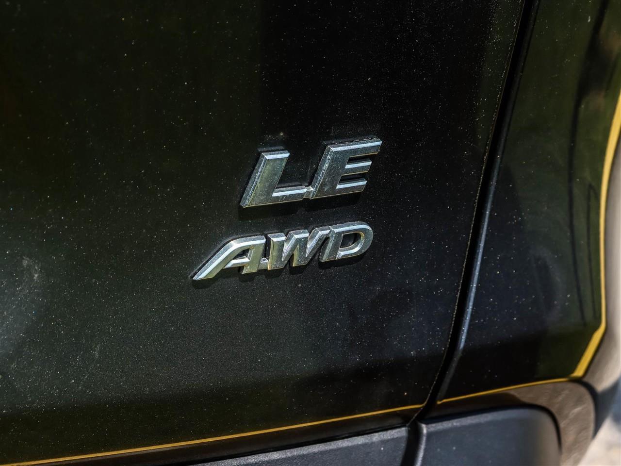2022 Toyota RAV4 LE 4dr All-wheel Drive Photo