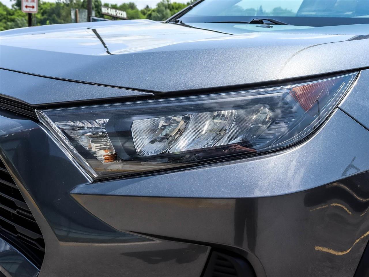 2022 Toyota RAV4 LE 4dr All-wheel Drive Photo