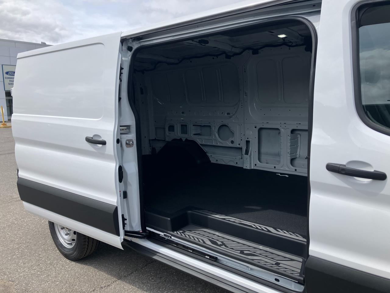 2025 Ford Transit-150 Cargo Base Rear-Wheel Drive Low Roof Van 148 in. WB Photo