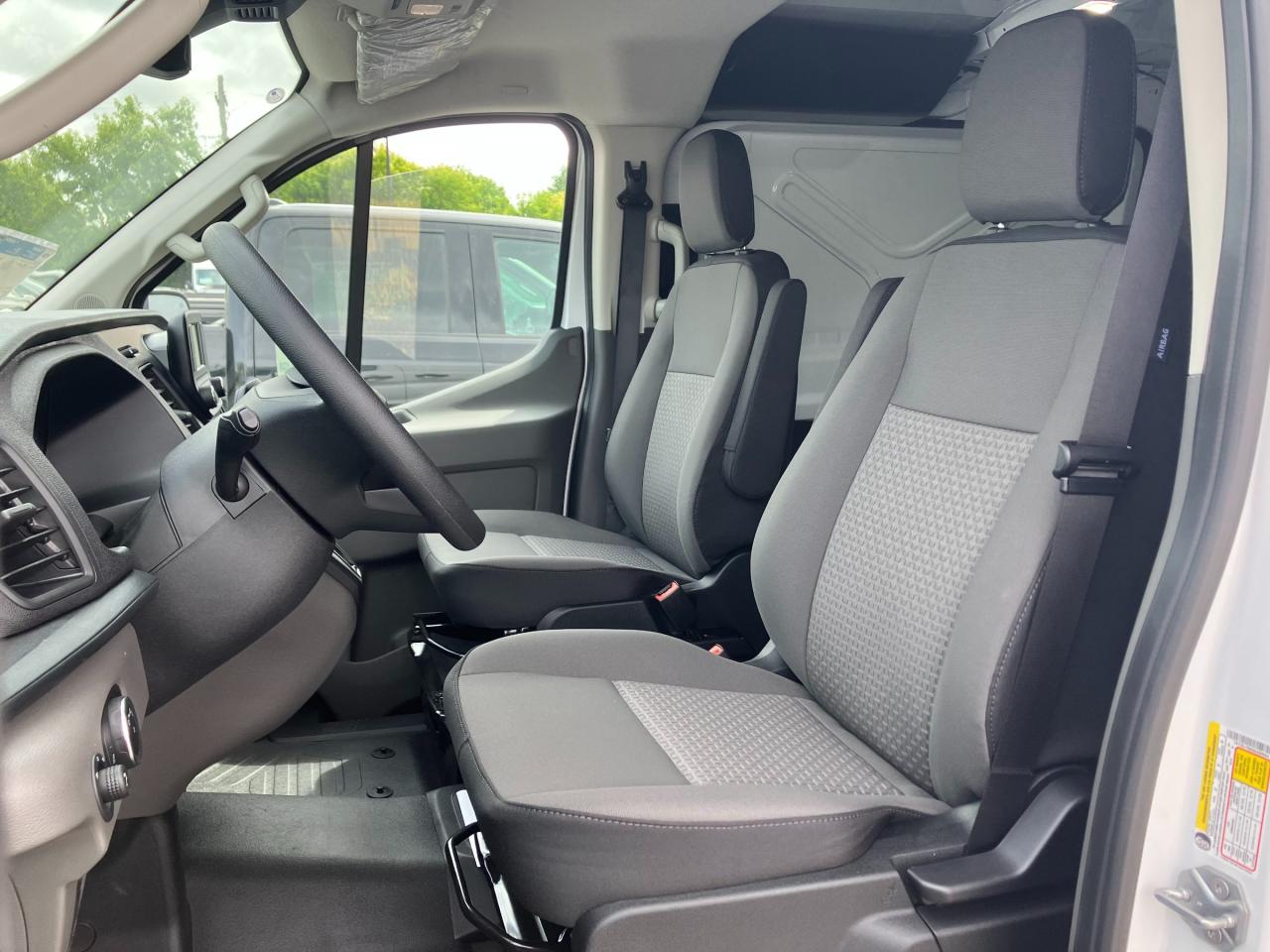 2025 Ford Transit-150 Cargo Base Rear-Wheel Drive Low Roof Van 148 in. WB Photo