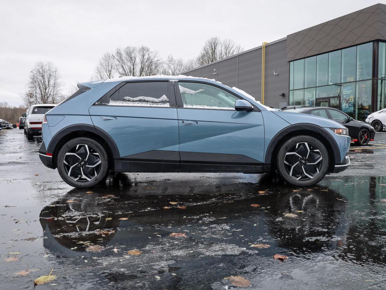 2024 Hyundai IONIQ 5 Preferred Long Range 4x2 Photo