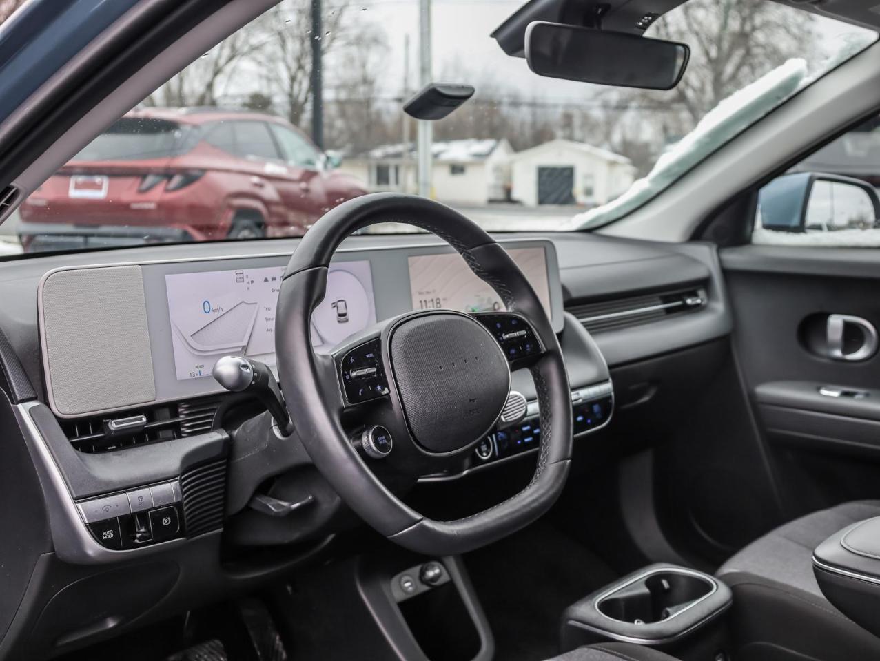 2024 Hyundai IONIQ 5 Preferred Long Range 4x2 Photo