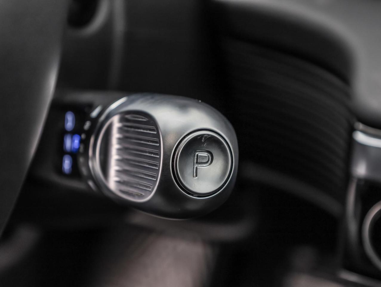 2024 Hyundai IONIQ 5 Preferred Long Range 4x2 Photo