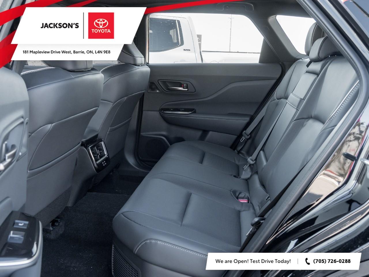 2025 Toyota Crown Signia Limited 4dr All-Wheel Drive Photo