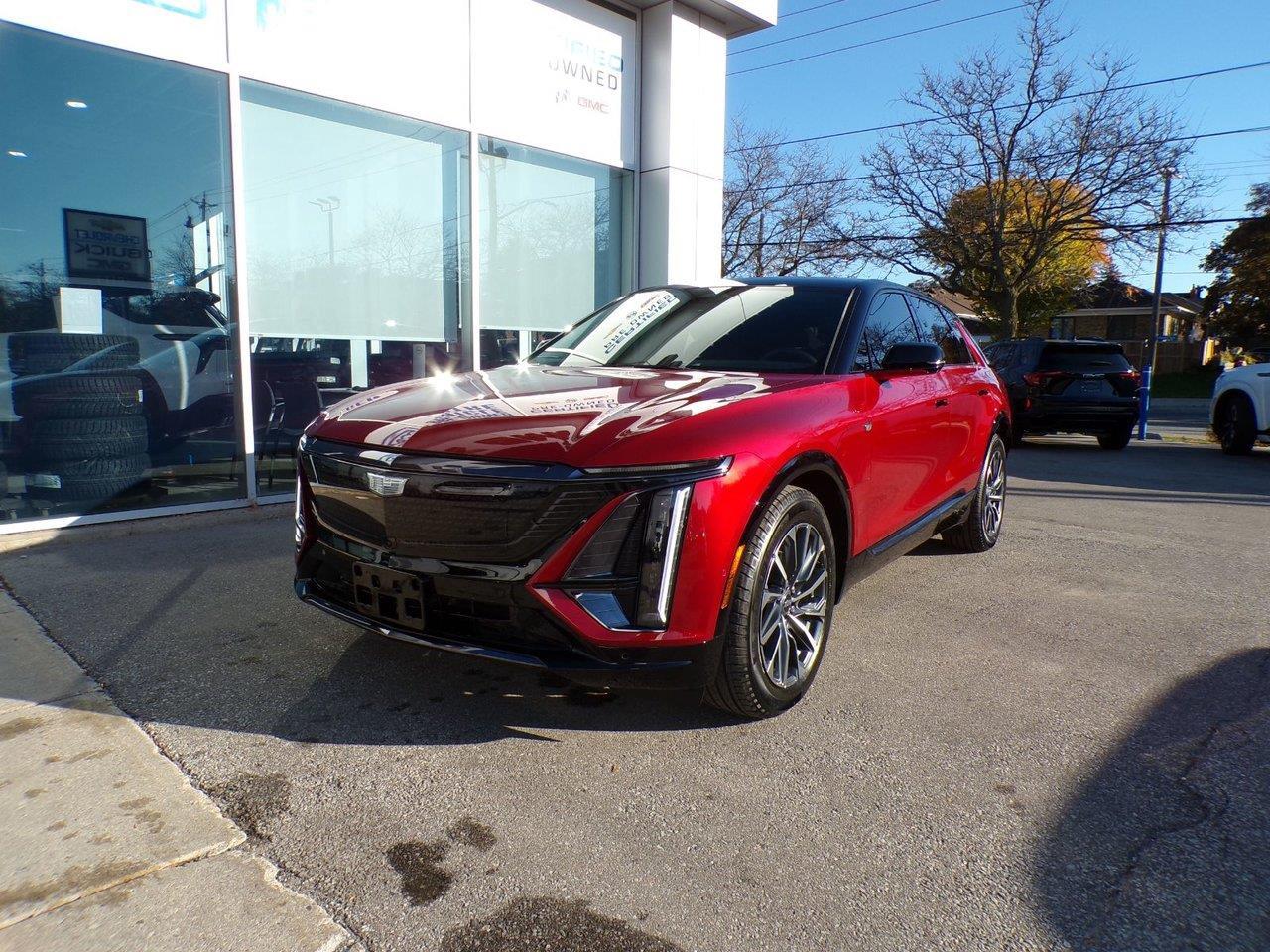 2026 Cadillac LYRIQ Premium Sport 4dr Photo0