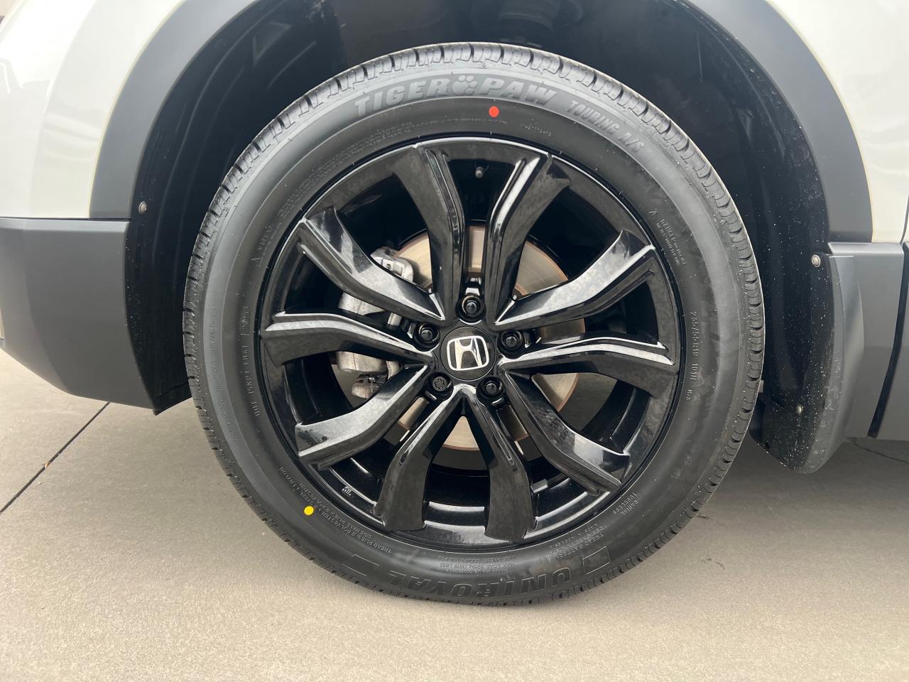 2021 Honda CR-V Black Edition 4dr All-Wheel Drive Photo