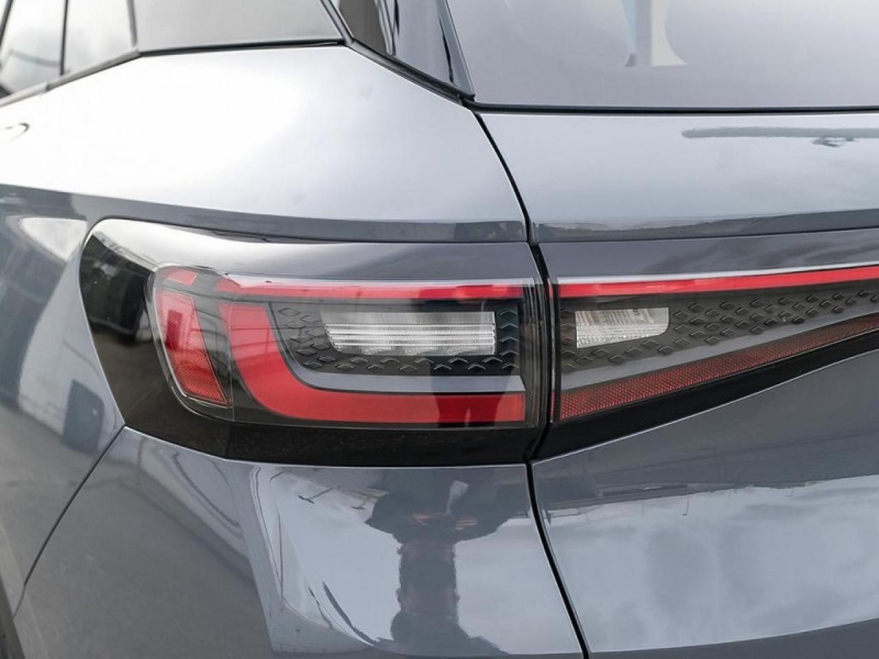 2025 Volkswagen ID.4 Pro S AWD Photo