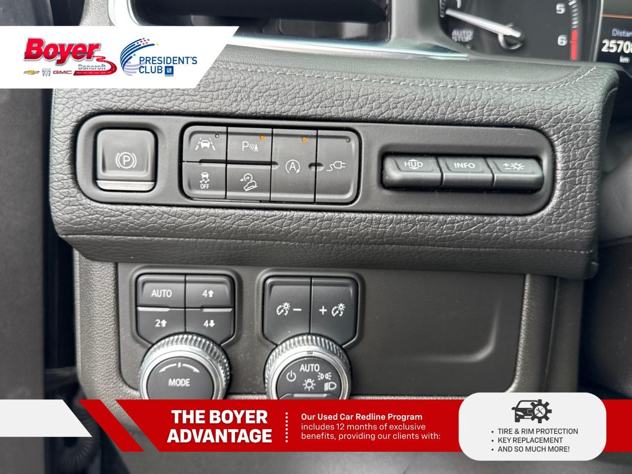 2021 GMC Yukon 4WD 4dr Denali Photo