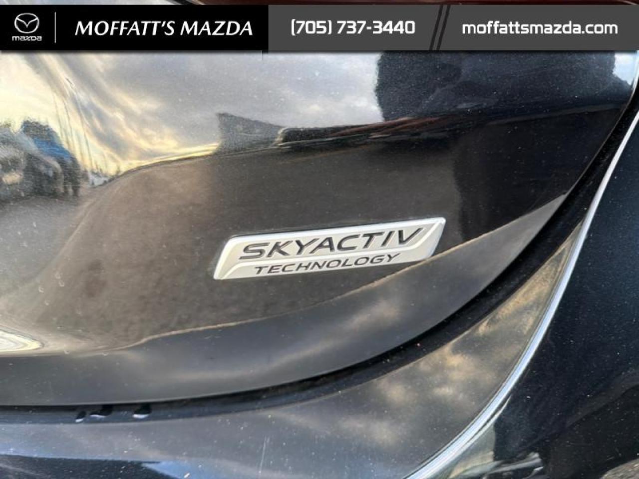 2018 Mazda MAZDA6 SIGNATURE Photo